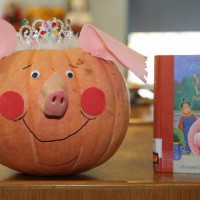 Literary Lanterns: Making Reading Connections with Pumpkins for Halloween